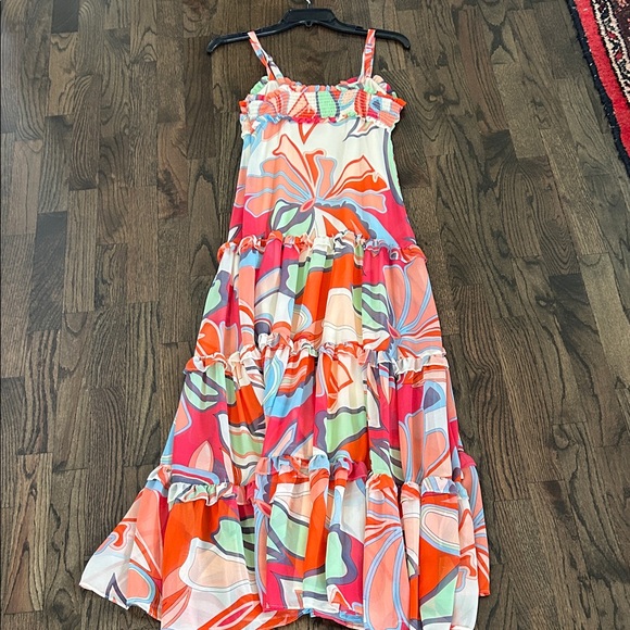 Colorful  Dress with Abstract Pattern - Picture 5 of 5